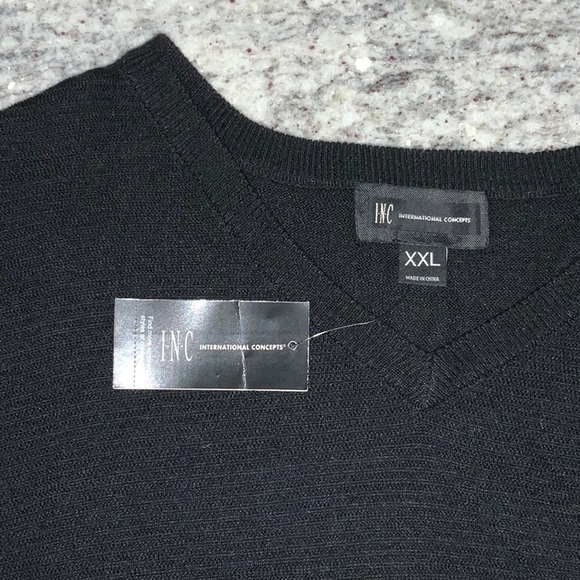 Sweater - Picture 3 of 3